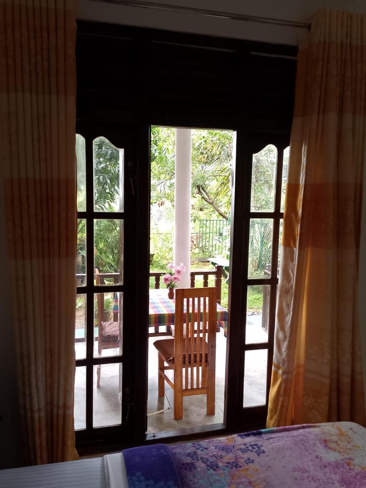 Pasan Guest Bed & Breakfast Ела Екстериор снимка